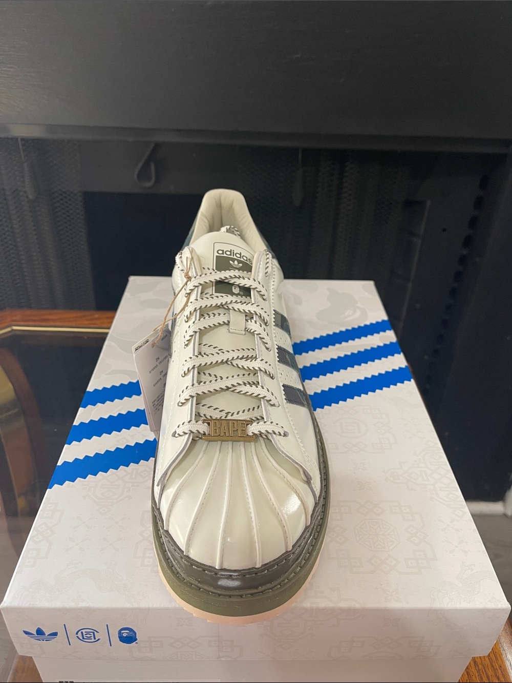 adidas Clot x Bape Superstar Low Top in White, Olive & Blush - Picture 6 of 12